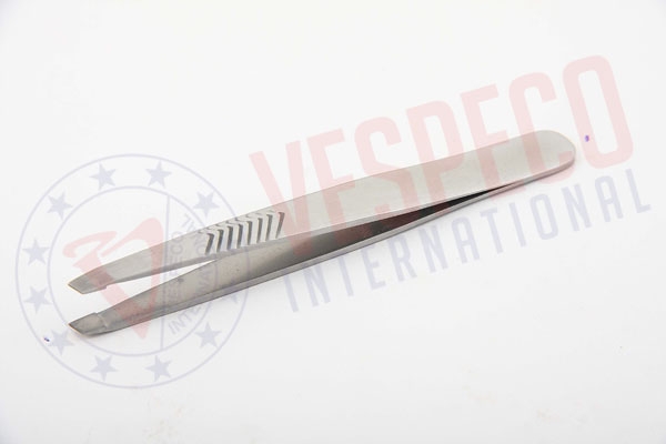 Eyebrow Tweezers
